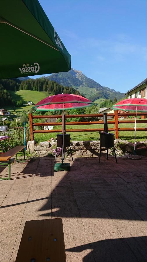 Gasthof Schonblick Ξενοδοχείο Russbach am Pass Gschutt Εξωτερικό φωτογραφία