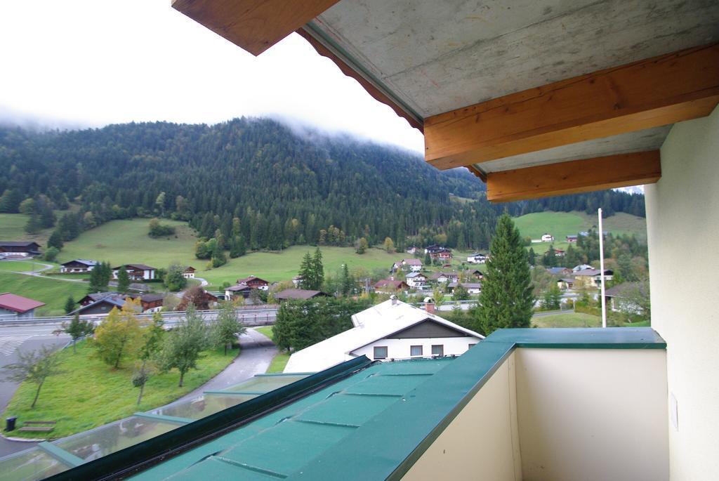 Gasthof Schonblick Ξενοδοχείο Russbach am Pass Gschutt Εξωτερικό φωτογραφία