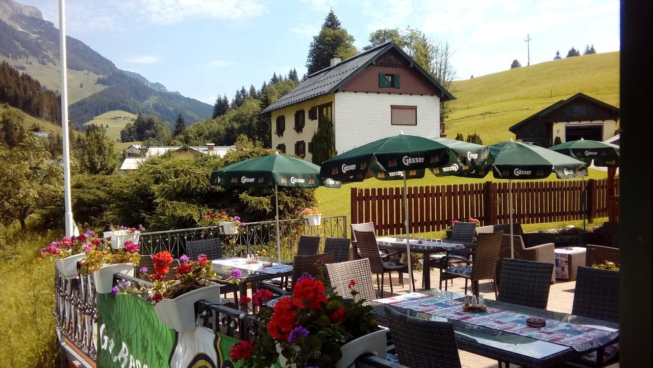 Gasthof Schonblick Ξενοδοχείο Russbach am Pass Gschutt Εξωτερικό φωτογραφία